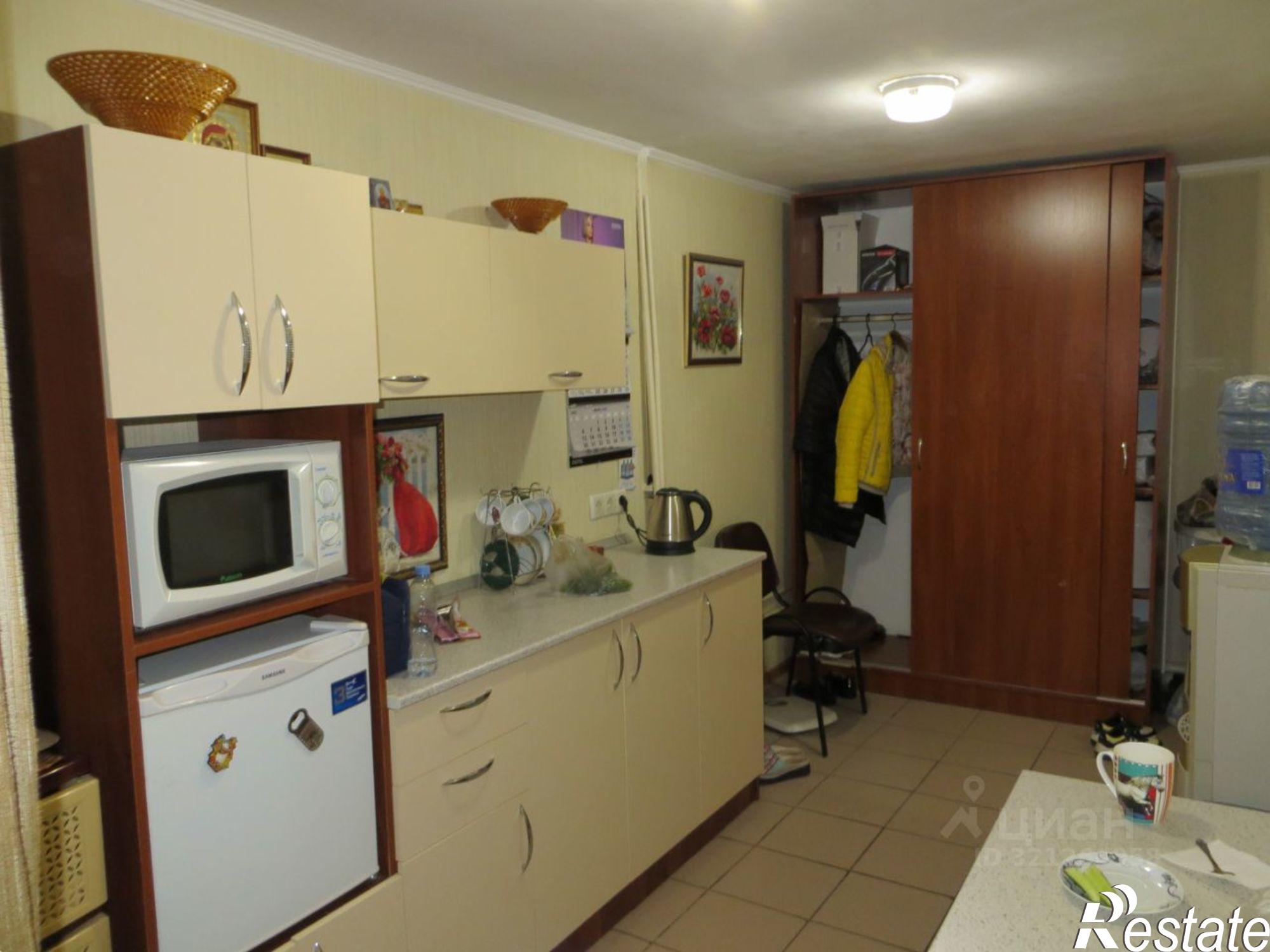 Купить помещение свободного назначения за 6 000 010 рублей на Красная улица, 74/2