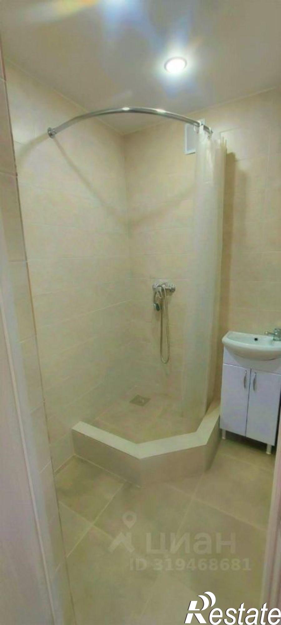 Купить квартиру за 5 600 000 рублей на улица Розы Люксембург, 181