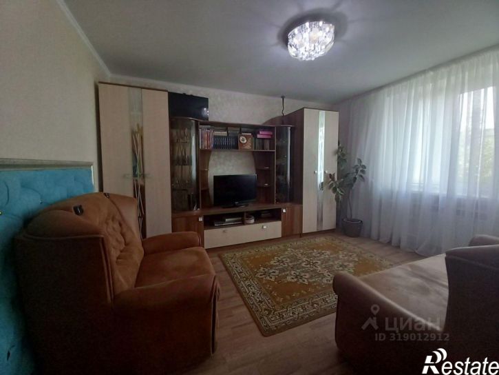 2-комн квартира Коммунистическая улица, 20/6,  д. 20/6