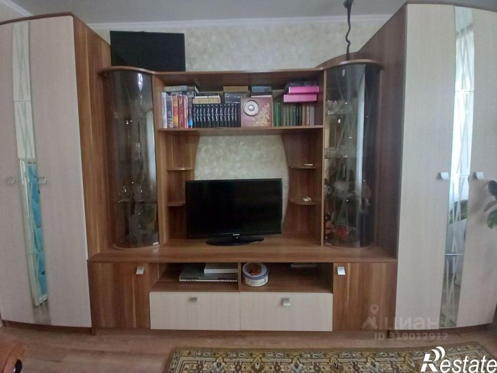 2-комн квартира Коммунистическая улица, 20/6,  д. 20/6