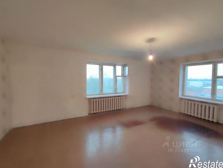 2-комн квартира Коммунистическая улица, 17,  д. 17