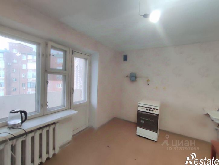 2-комн квартира Коммунистическая улица, 17,  д. 17