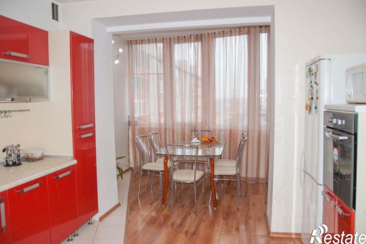 3-комн квартира Красная улица, 57/2,  д. 57/2