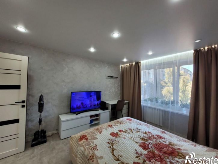 2-комн квартира Красная улица, 47/2,  д. 47/2