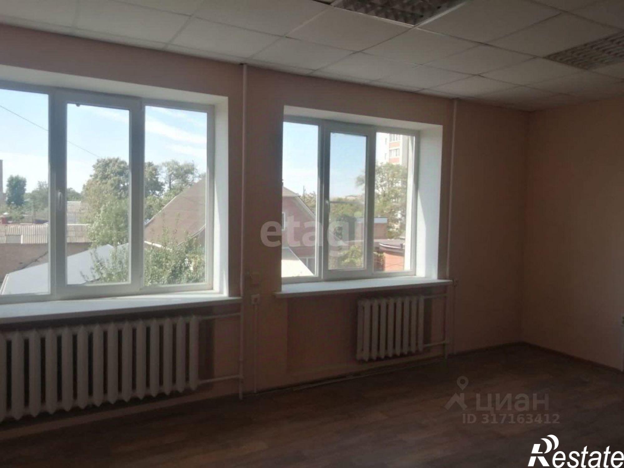 Сдать офис, помещение под офис за 14 861 рублей на улица Карла Либкнехта, 126