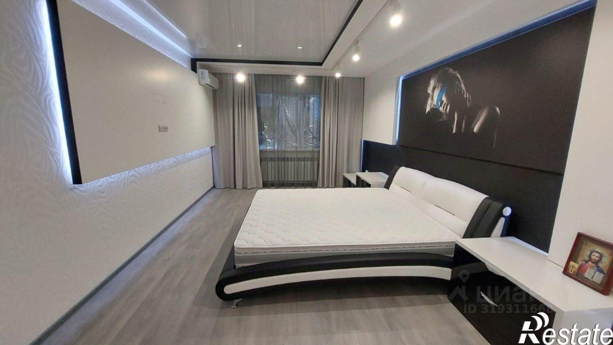 Купить квартиру за 14 000 000 рублей на Парковая улица, 27