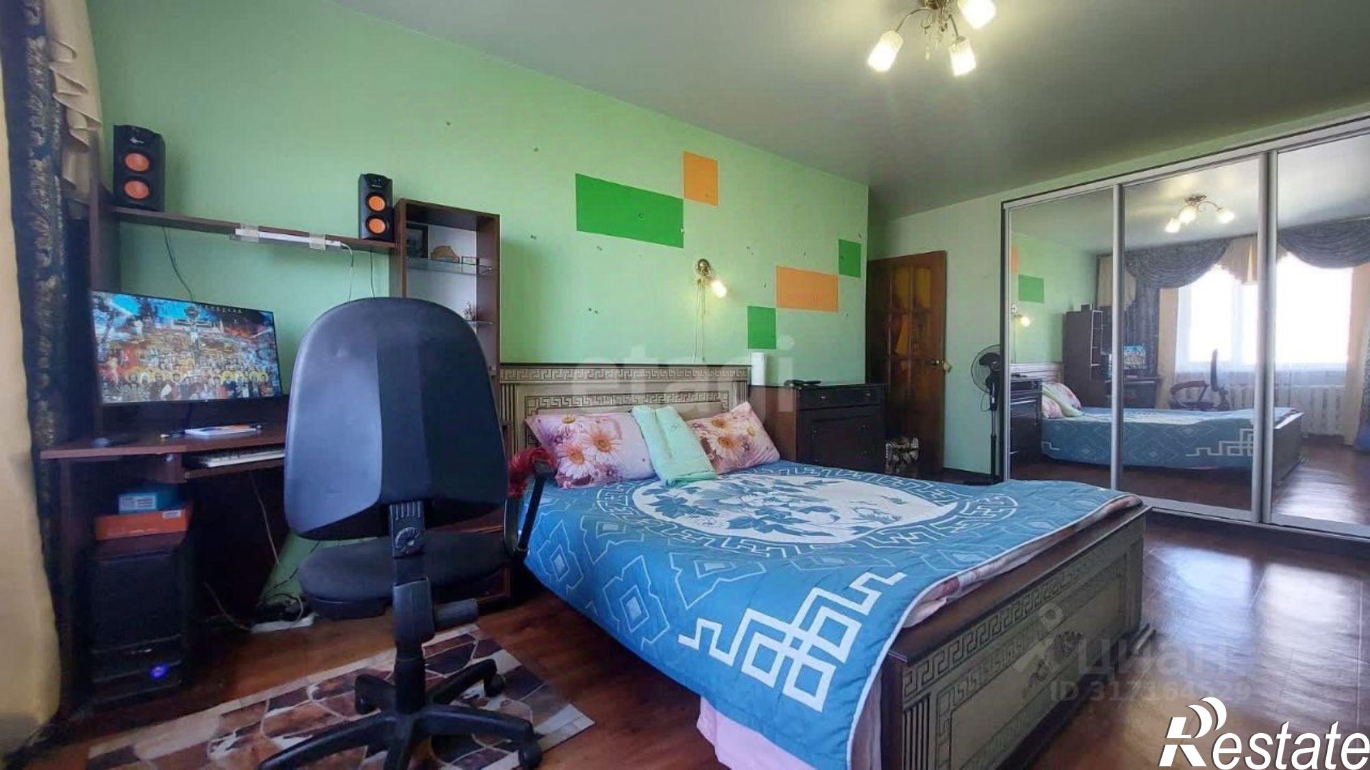 Купить комнату за 2 200 000 рублей на Коммунистическая улица, 65