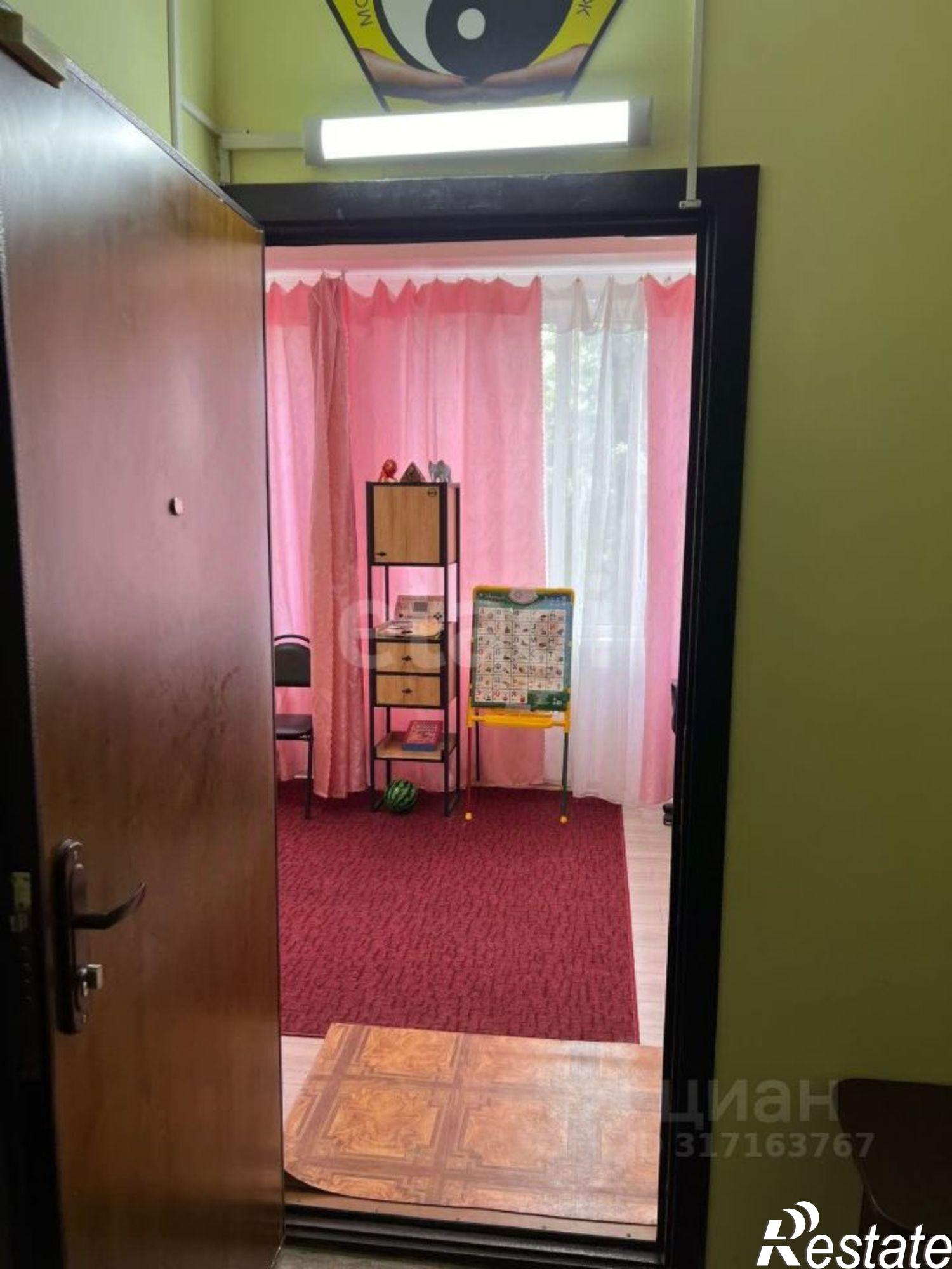 Купить офис, помещение под офис за 1 083 760 рублей на Ейский район