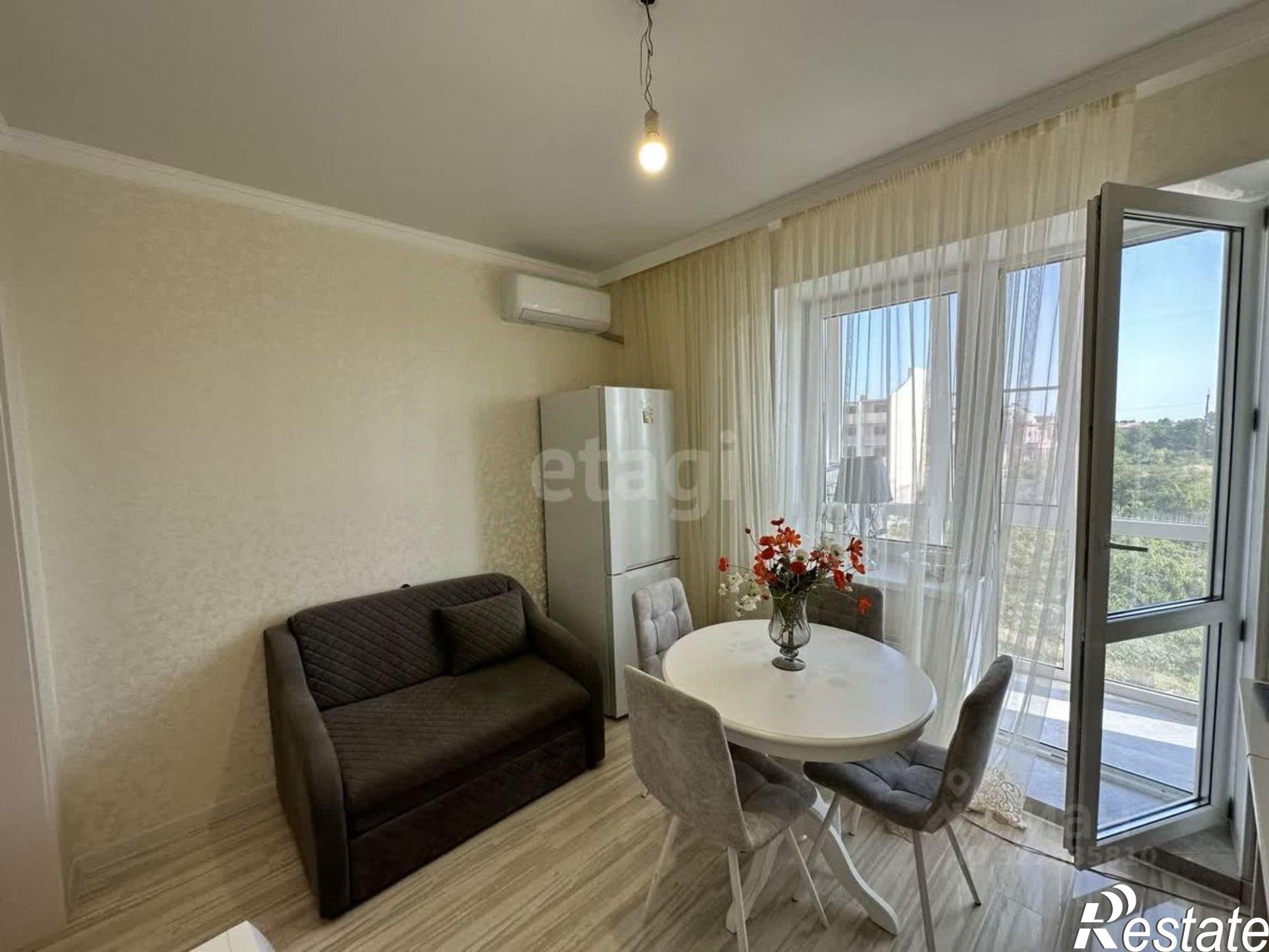 Купить квартиру за 5 700 000 рублей на Западная улица, 3