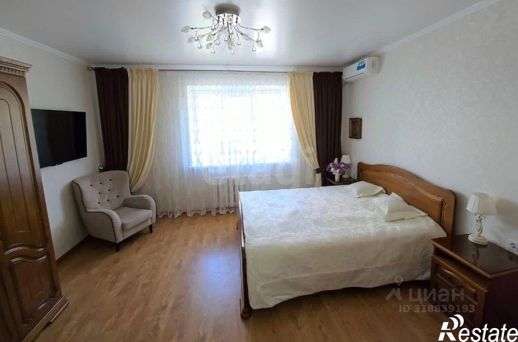 Купить квартиру за 10 500 000 рублей на Красная улица, 74/2