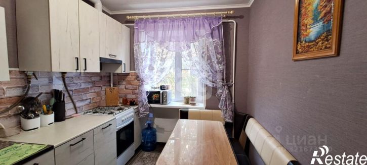 2-комн квартира Коммунистическая улица, 65,  д. 65