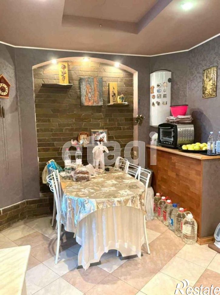 4-комн квартира Красная улица, 74/2,  д. 74/2