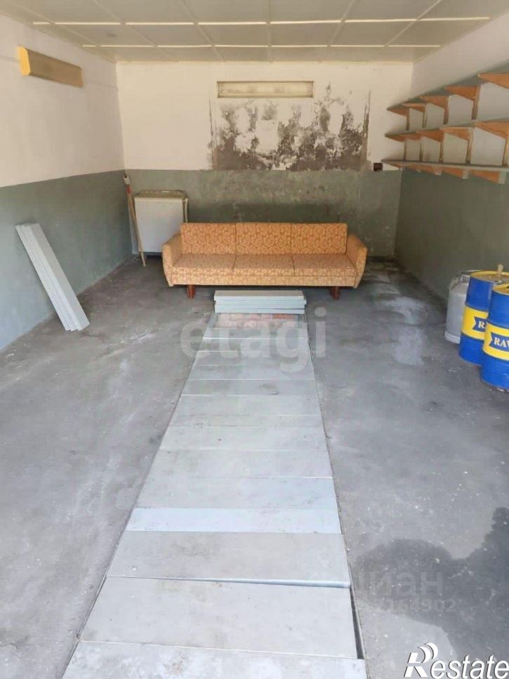 Гараж/парковка Октябрьская улица, 123,  д. 123