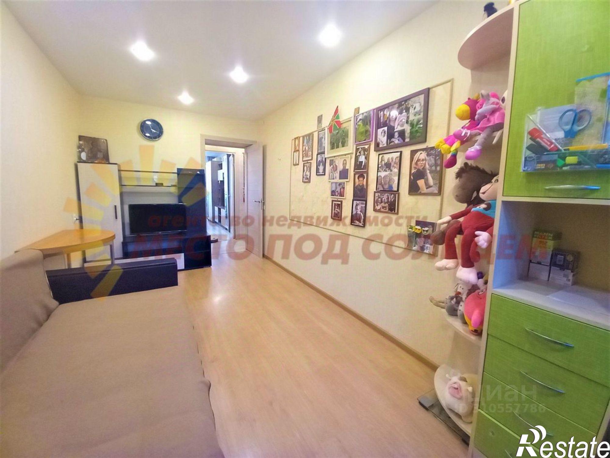 Купить квартиру за 4 620 000 рублей на Коммунистическая улица, 49/10