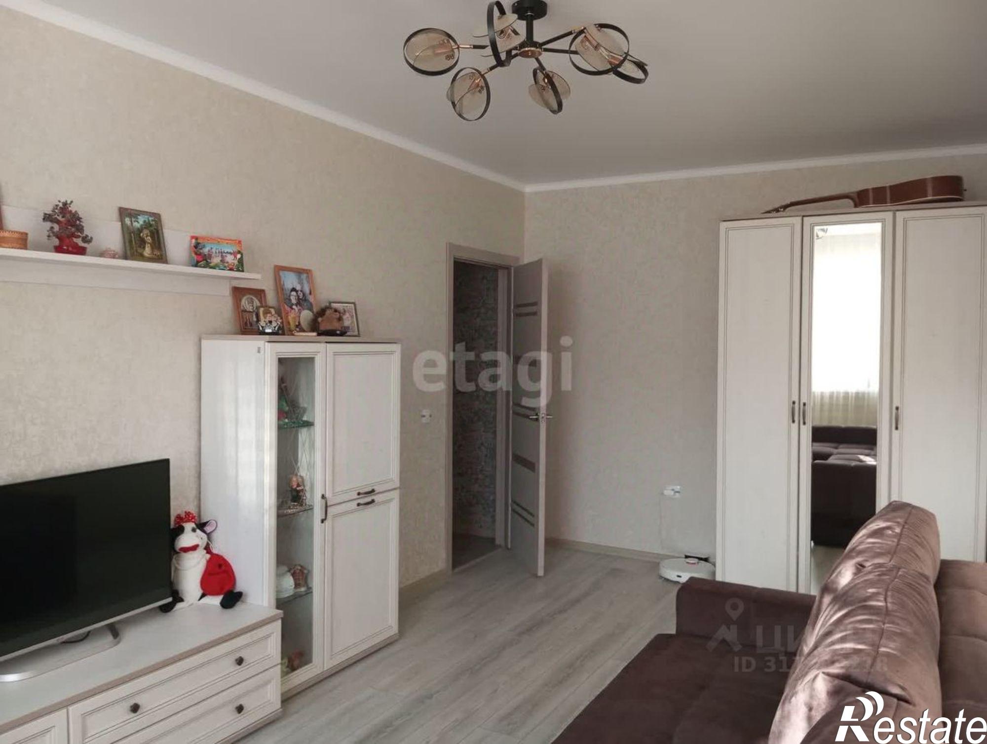 Купить квартиру за 8 000 000 рублей на Коммунистическая улица, 65