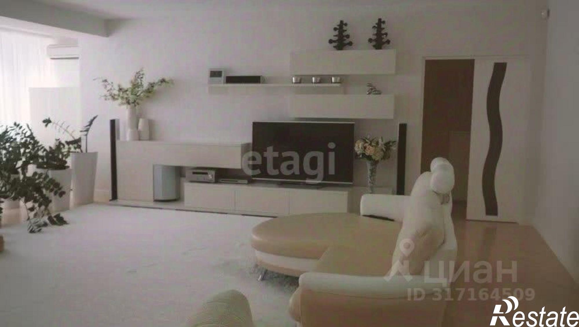 Купить квартиру за 15 500 000 рублей на ул Коммунистическая, 63