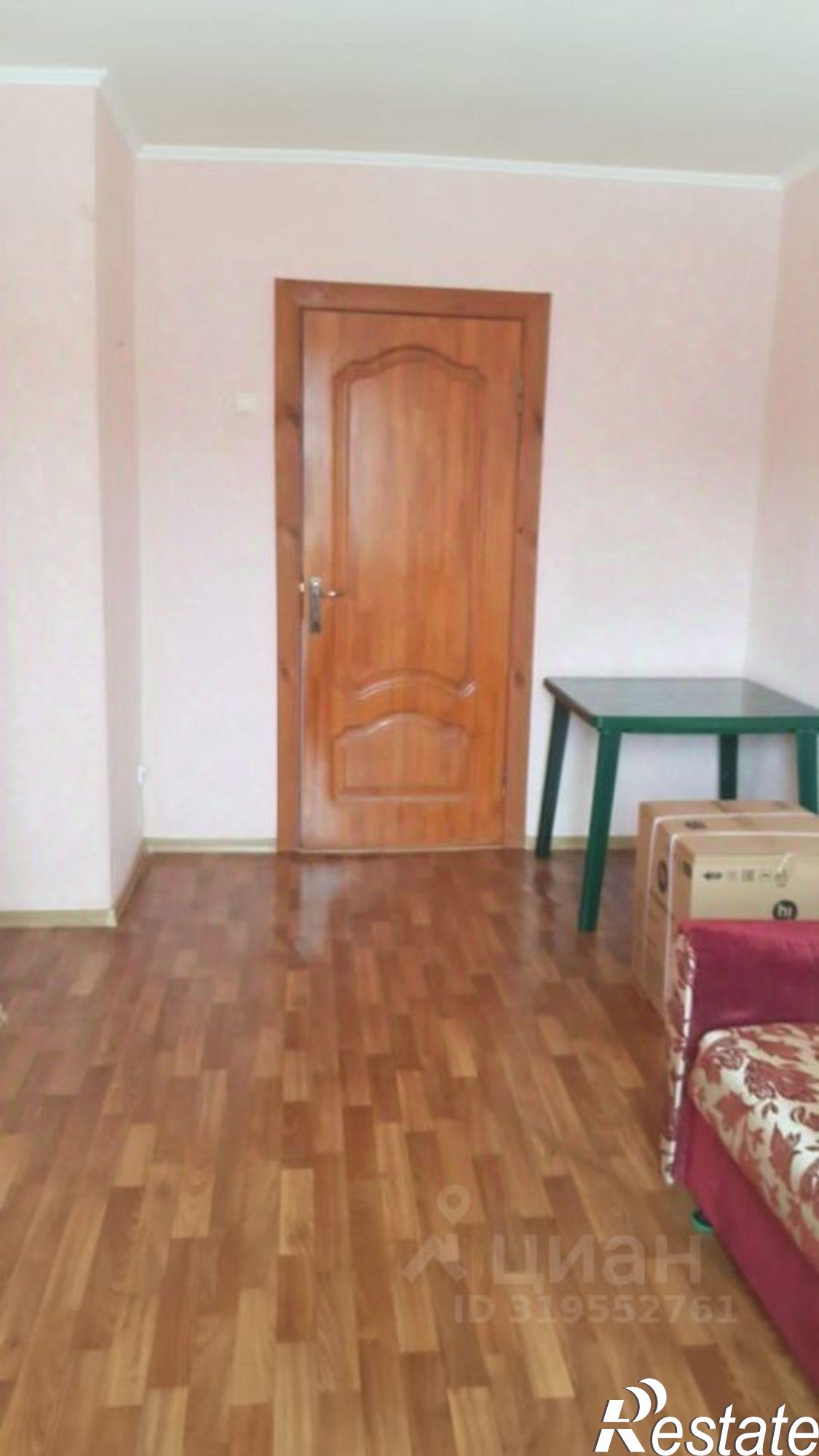 Купить квартиру за 2 300 000 рублей на Коммунистическая улица, 20/5