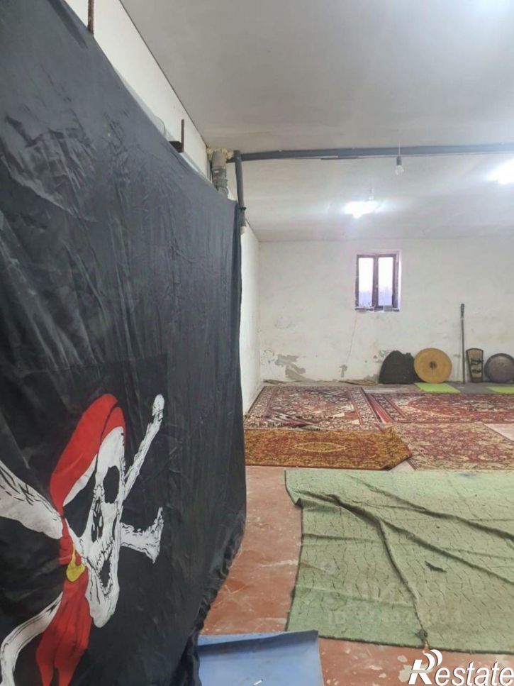 Помещение свободного назначения Керченский переулок, 2,  д. 2