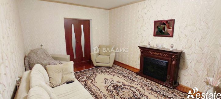 3-комн квартира улица Горького, 25/2,  д. 25/2