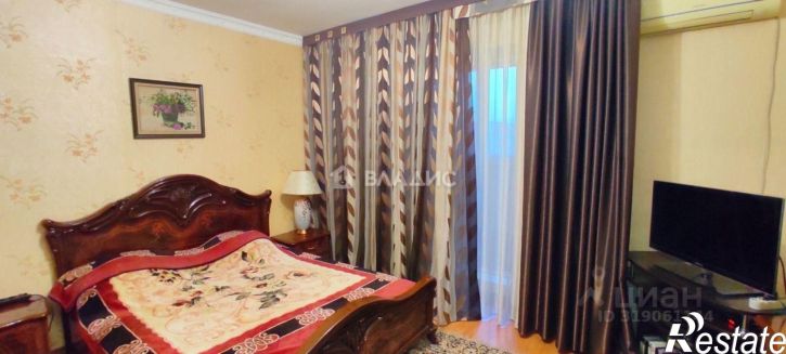 3-комн квартира улица Горького, 25/2,  д. 25/2