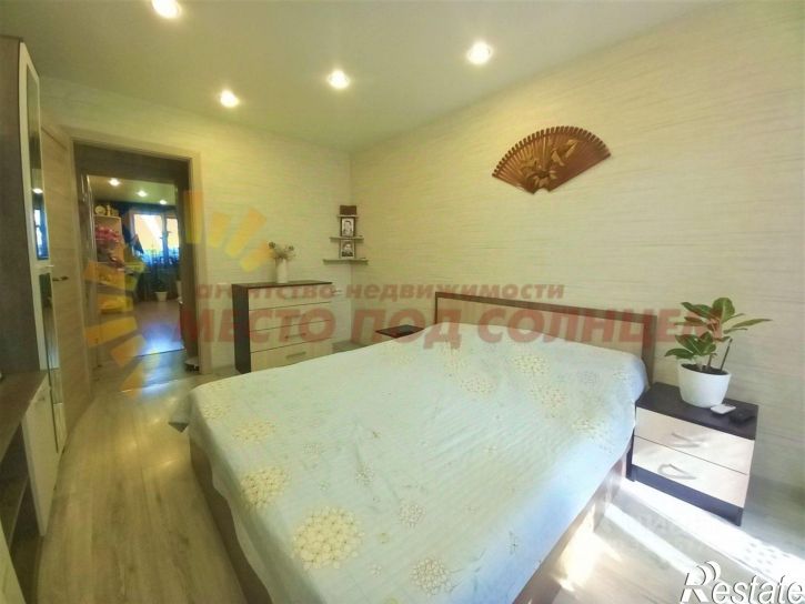 2-комн квартира Коммунистическая улица, 49/10,  д. 49/10