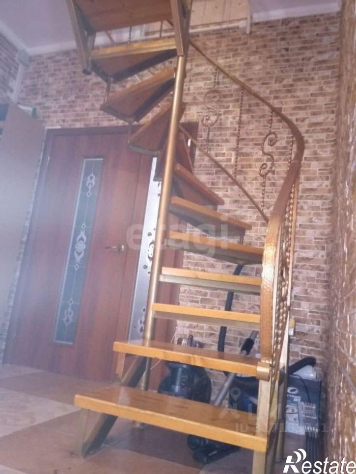 2-комн квартира улица Сергея Романа, 151,  д. 151