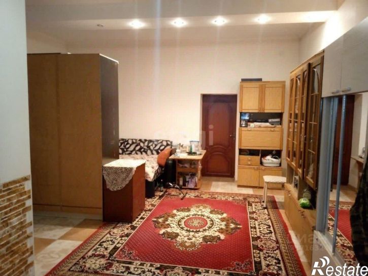 2-комн квартира улица Сергея Романа, 151,  д. 151