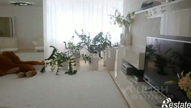 4-комн квартира ул Коммунистическая, 63,  д. 63