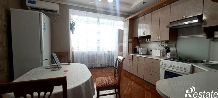 2-комн квартира улица Горького, 20/2,  д. 20/2