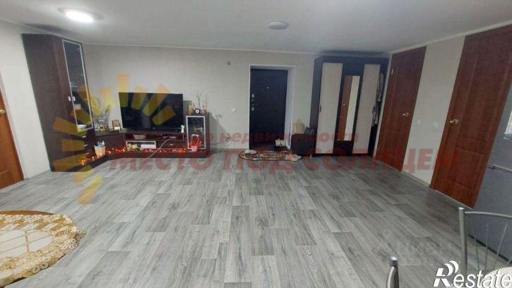 3-комн квартира Красная улица, 57/2,  д. 57/2