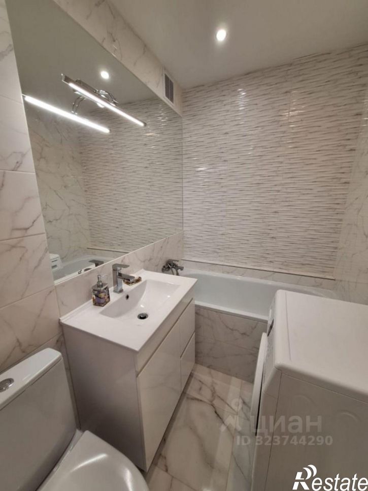 2-комн квартира ул Плеханова, 1/1,  д. 1/1