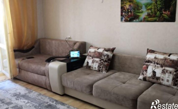 2-комн квартира Бердянская улица, 136/1,  д. 136/1