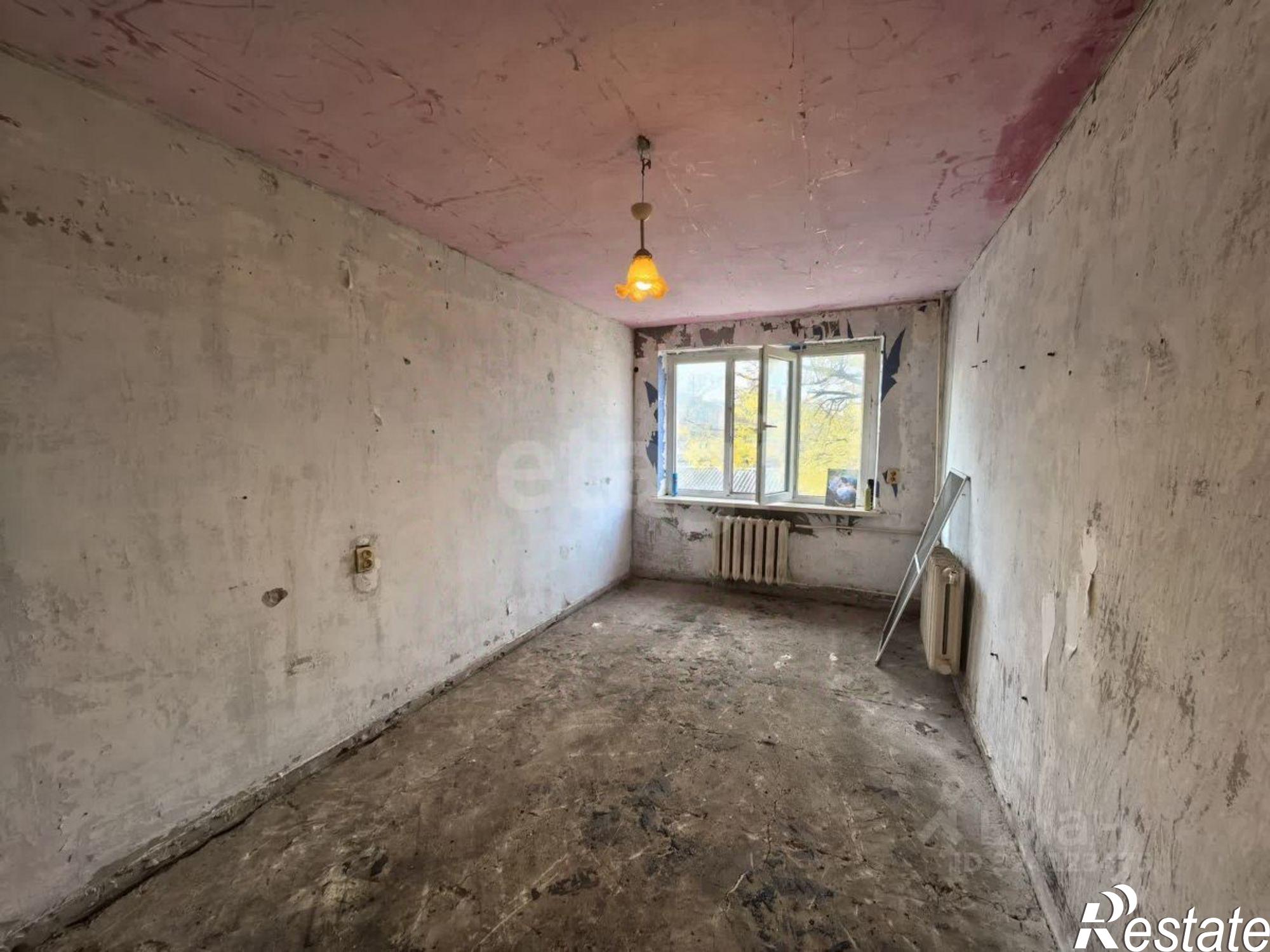 Купить комнату за 1 400 000 рублей на Первомайская улица, 118