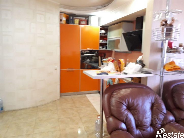 4-комн квартира Коммунистическая улица, 65,  д. 65