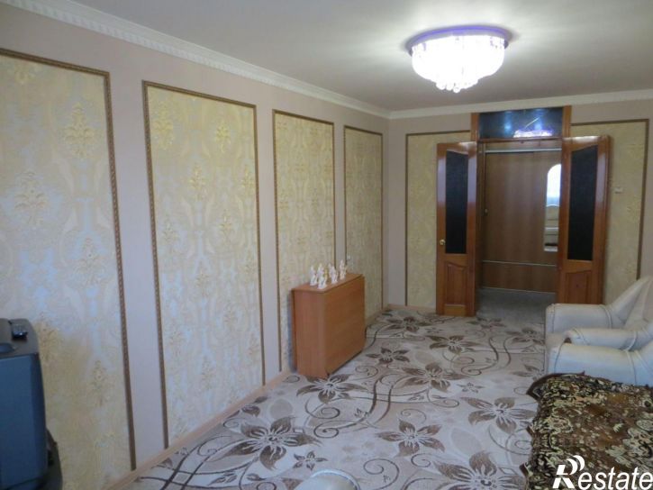 3-комн квартира улица Розы Люксембург, 116,  д. 116