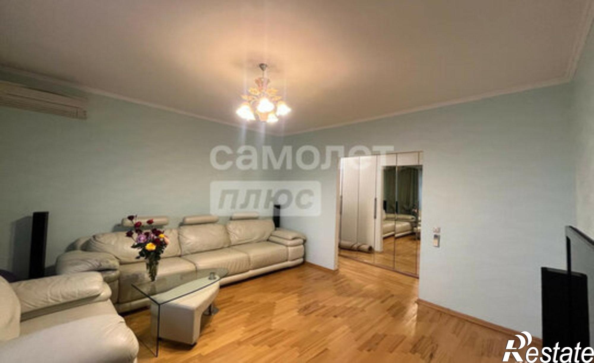 Купить квартиру за 9 300 000 рублей на ул Ясенская, 23