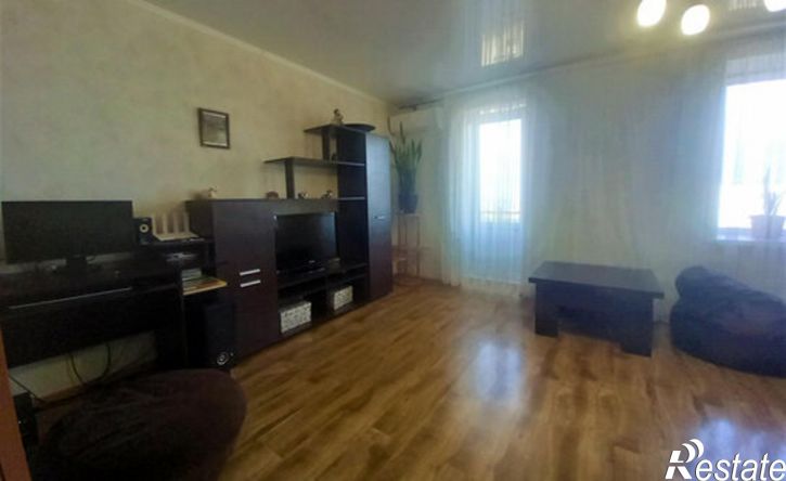 3-комн квартира ул Калинина, 290,  д. 290