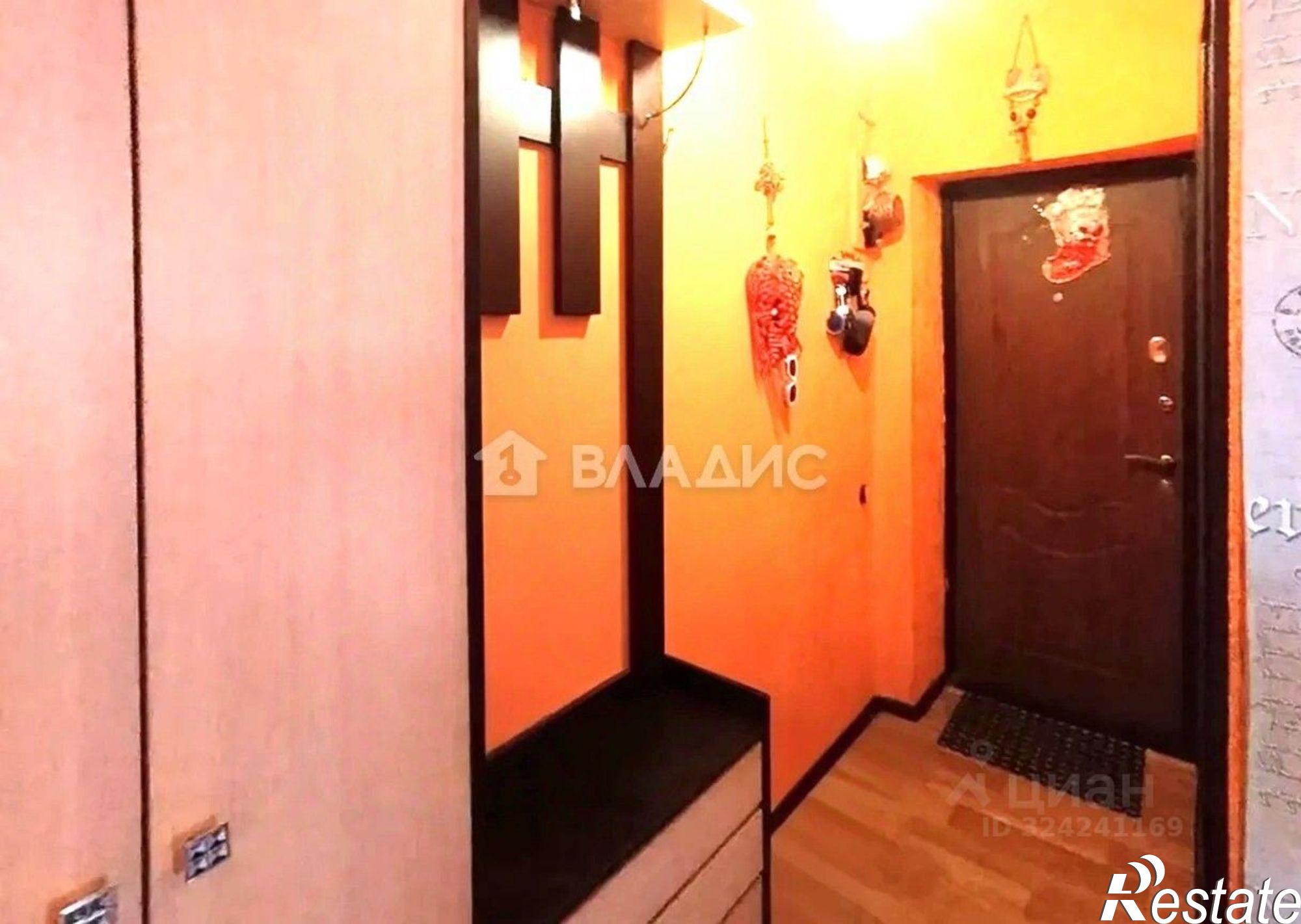 Купить квартиру за 3 800 000 рублей на улица Розы Люксембург, 17