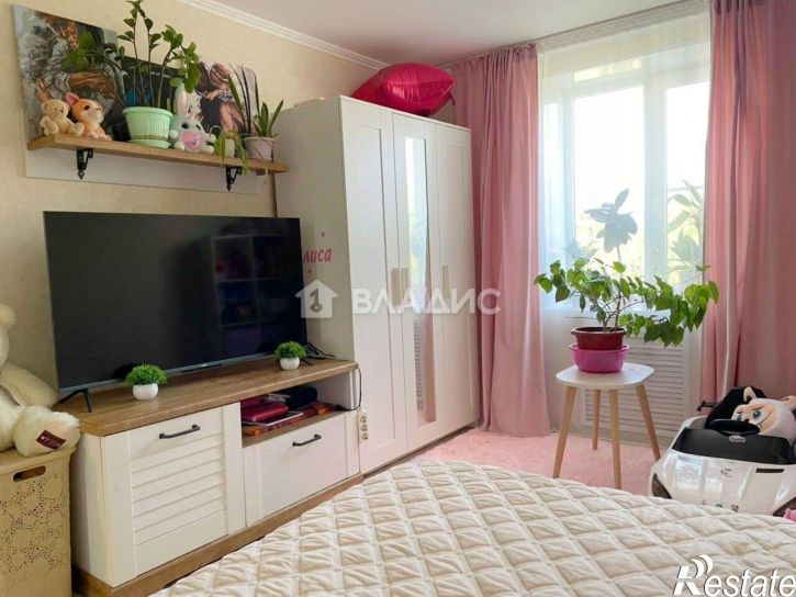 3-комн квартира Керченский пер, 2,  д. 2