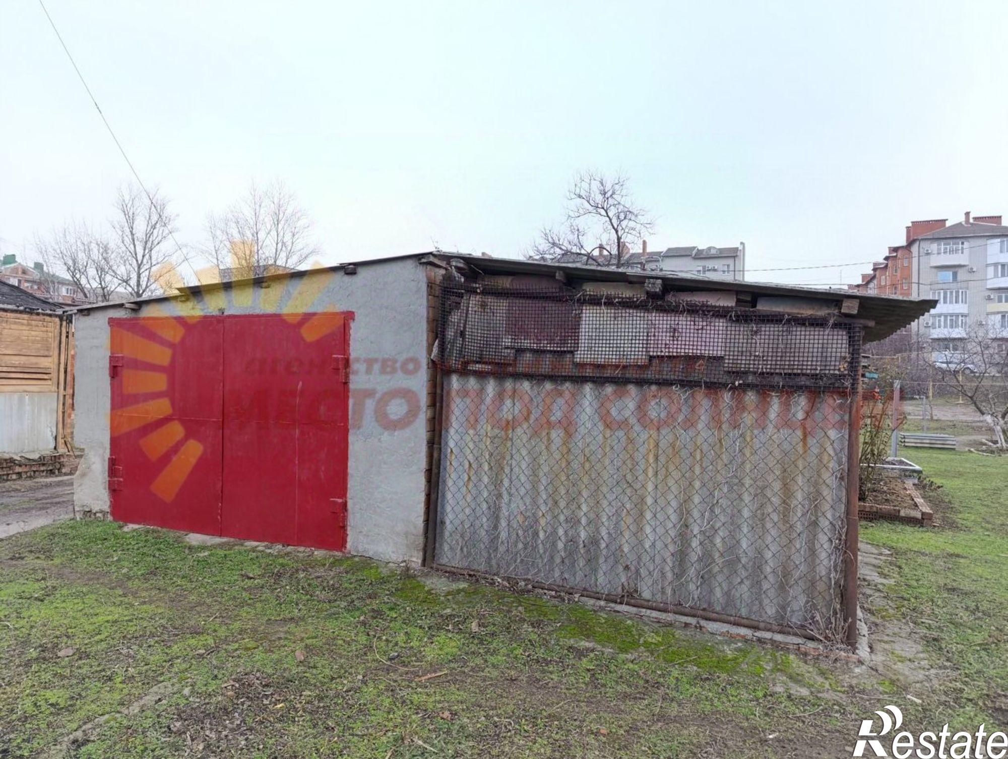 Купить гараж, место в паркинге за 500 000 рублей на Кирпичная улица, 11