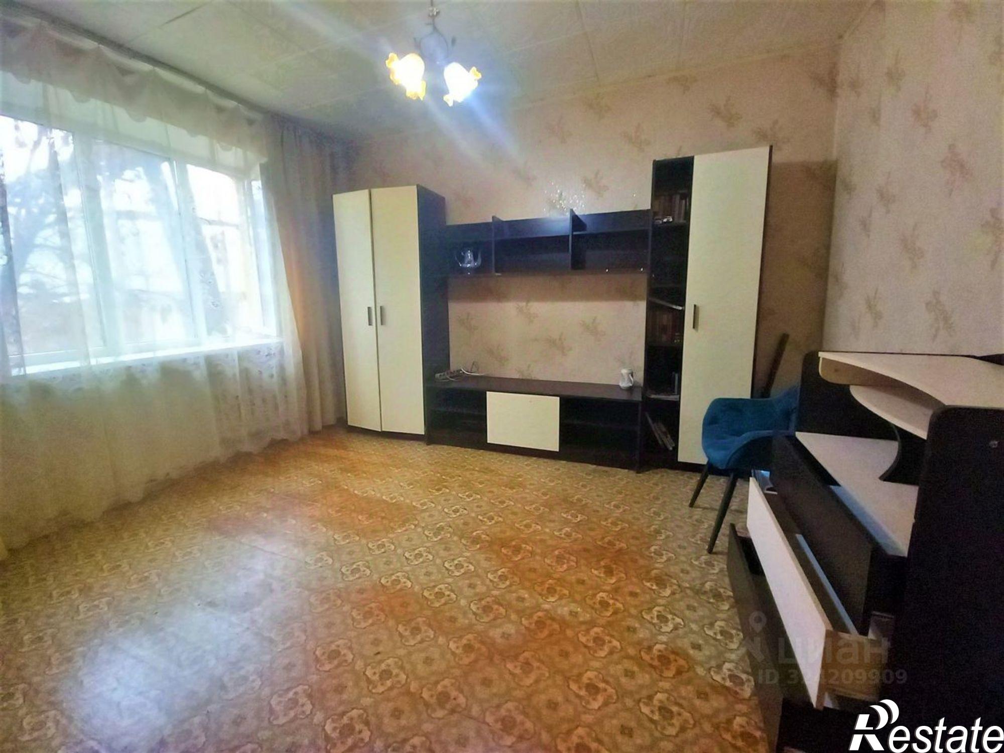 Купить квартиру за 2 400 000 рублей на улица Карла Маркса, 1