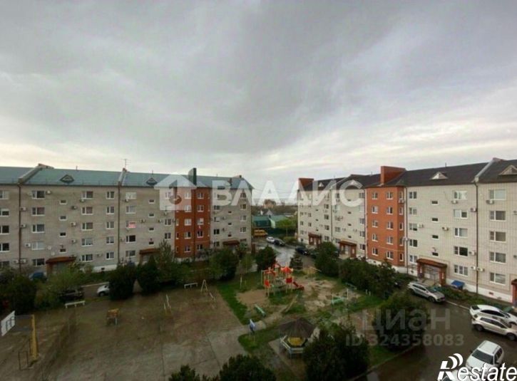 3-комн квартира Ейск, Центральная улица