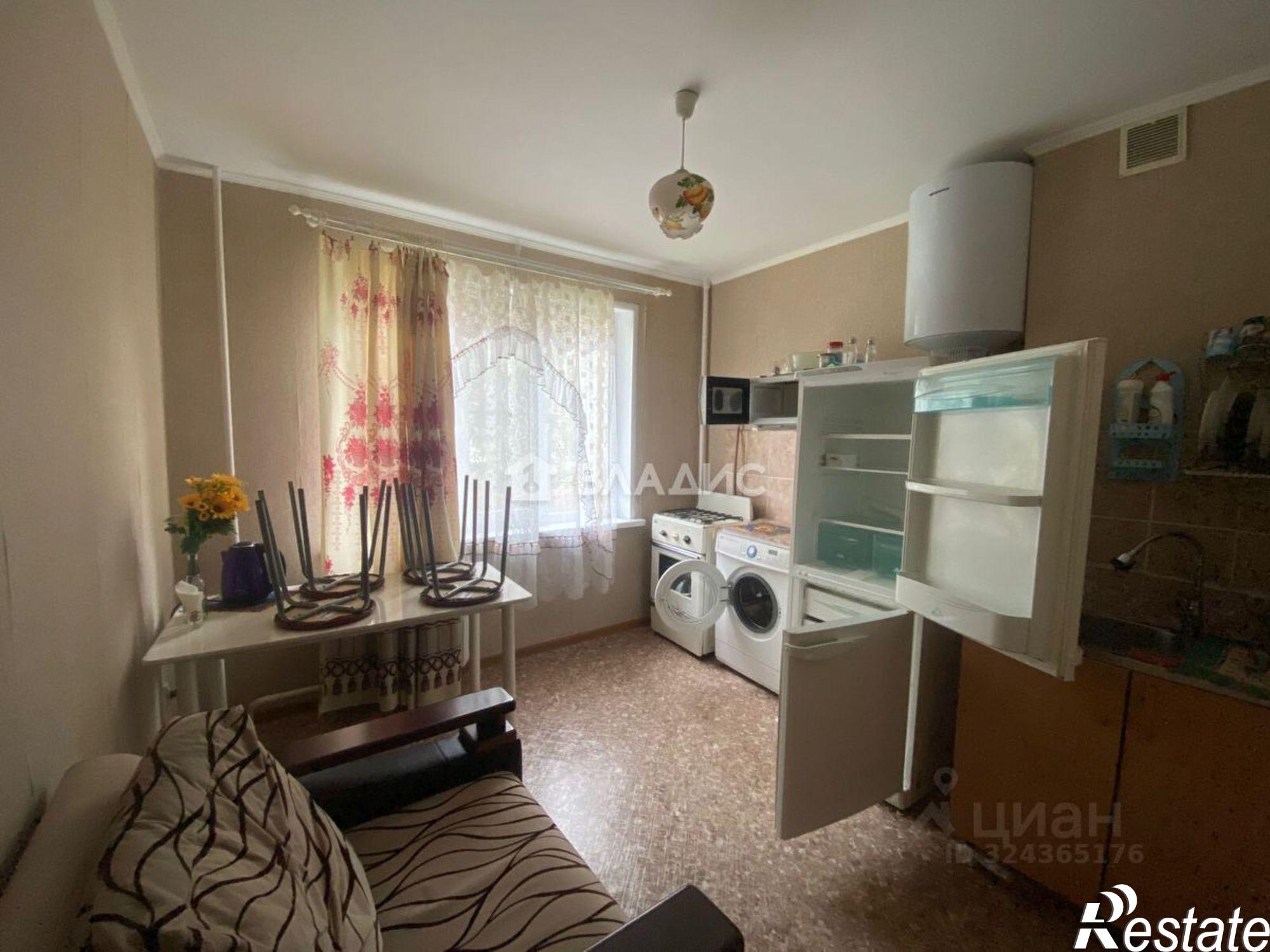 Купить квартиру за 3 800 000 рублей на улица Розы Люксембург, 181/1