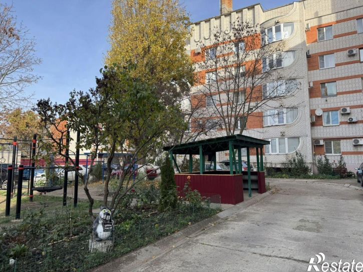 3-комн квартира улица Карла Либкнехта, 10,  д. 10