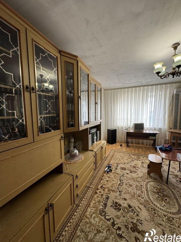 3-комн квартира улица Карла Либкнехта, 10,  д. 10