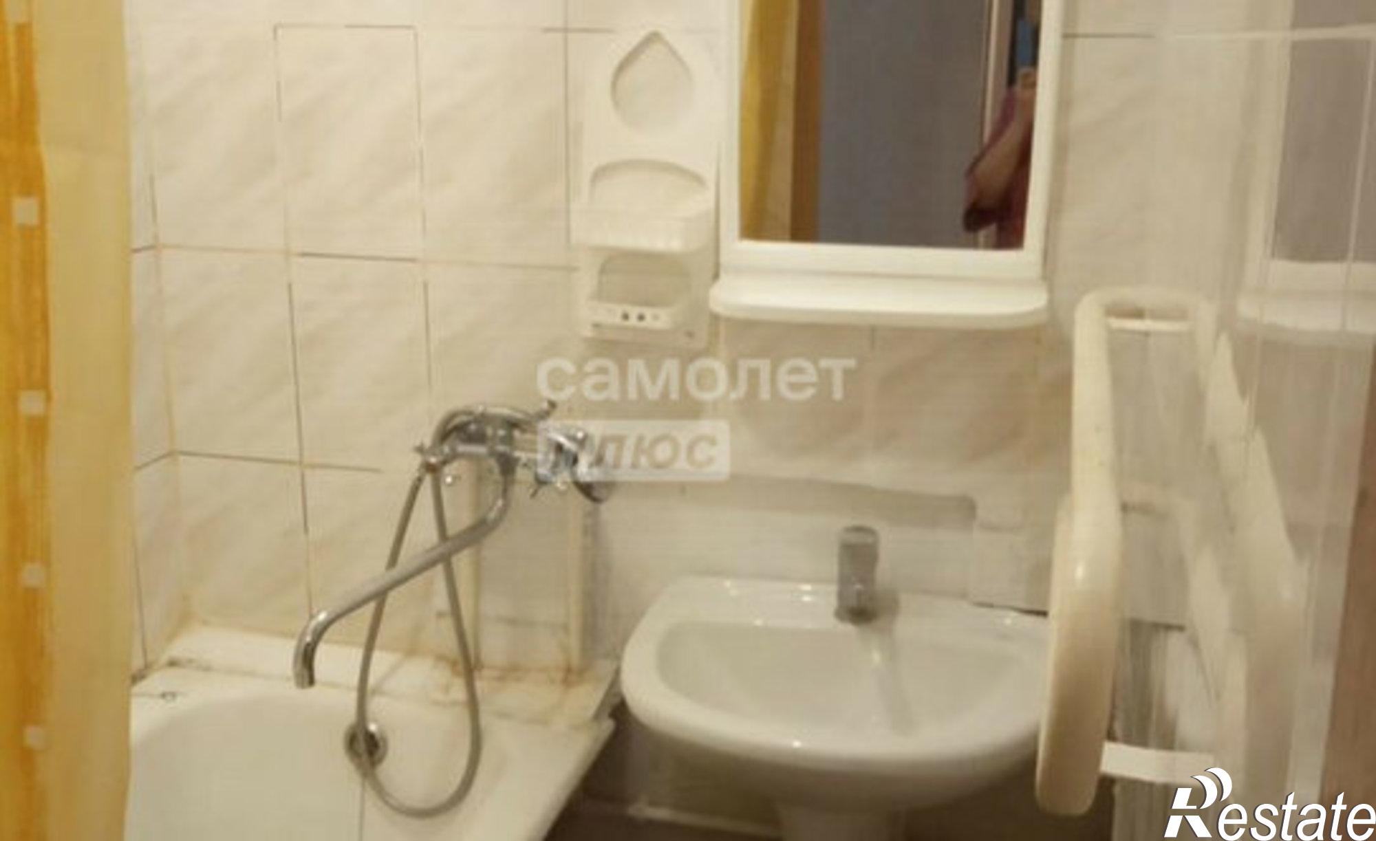 Купить квартиру за 3 900 000 рублей на улица Розы Люксембург, 181/1