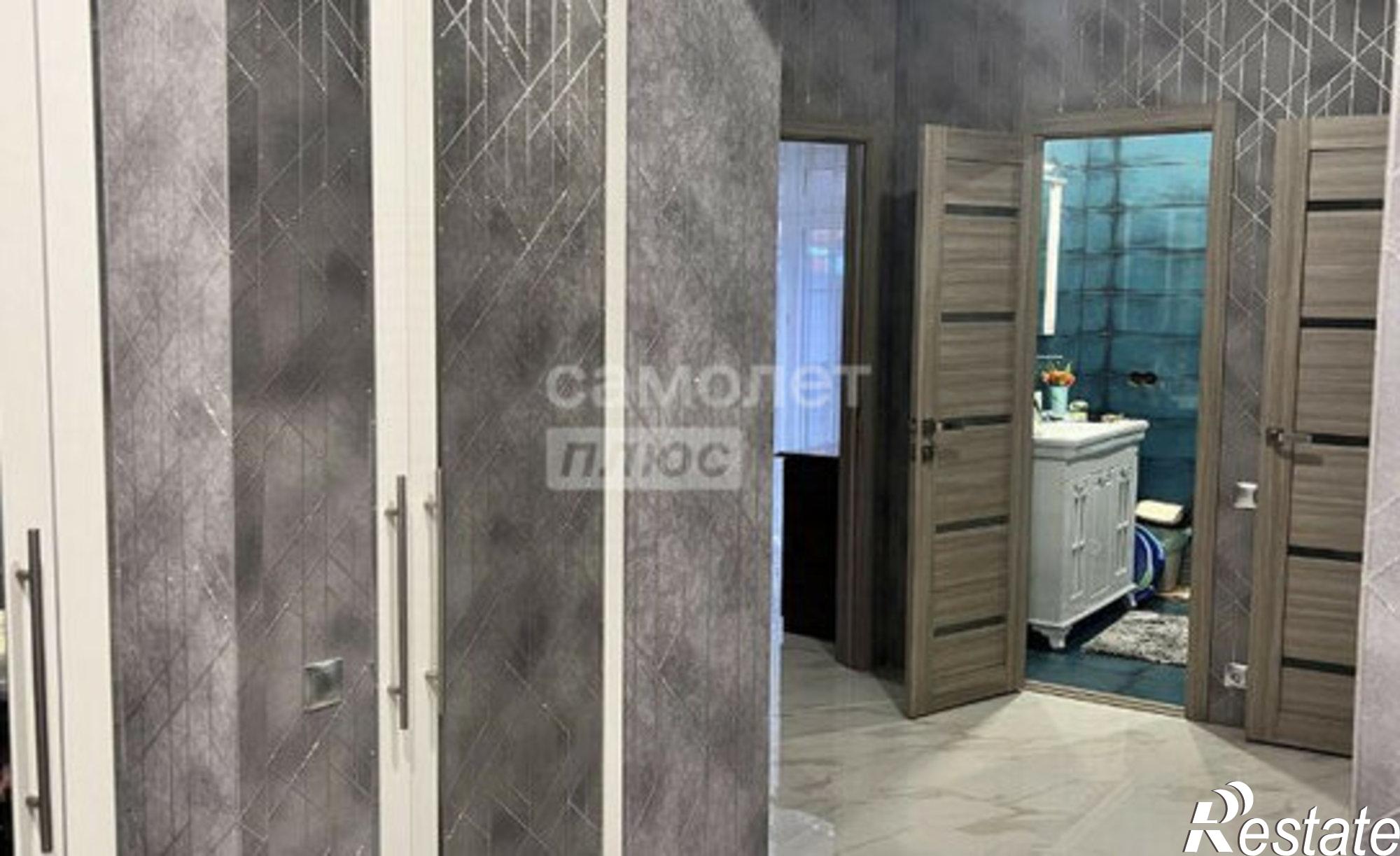 Купить квартиру за 8 160 000 рублей на Армавирская улица, 140