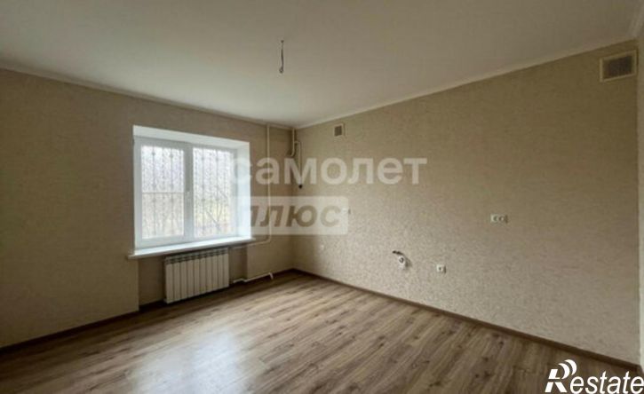 4-комн квартира улица Горького, 25/2,  д. 25/2