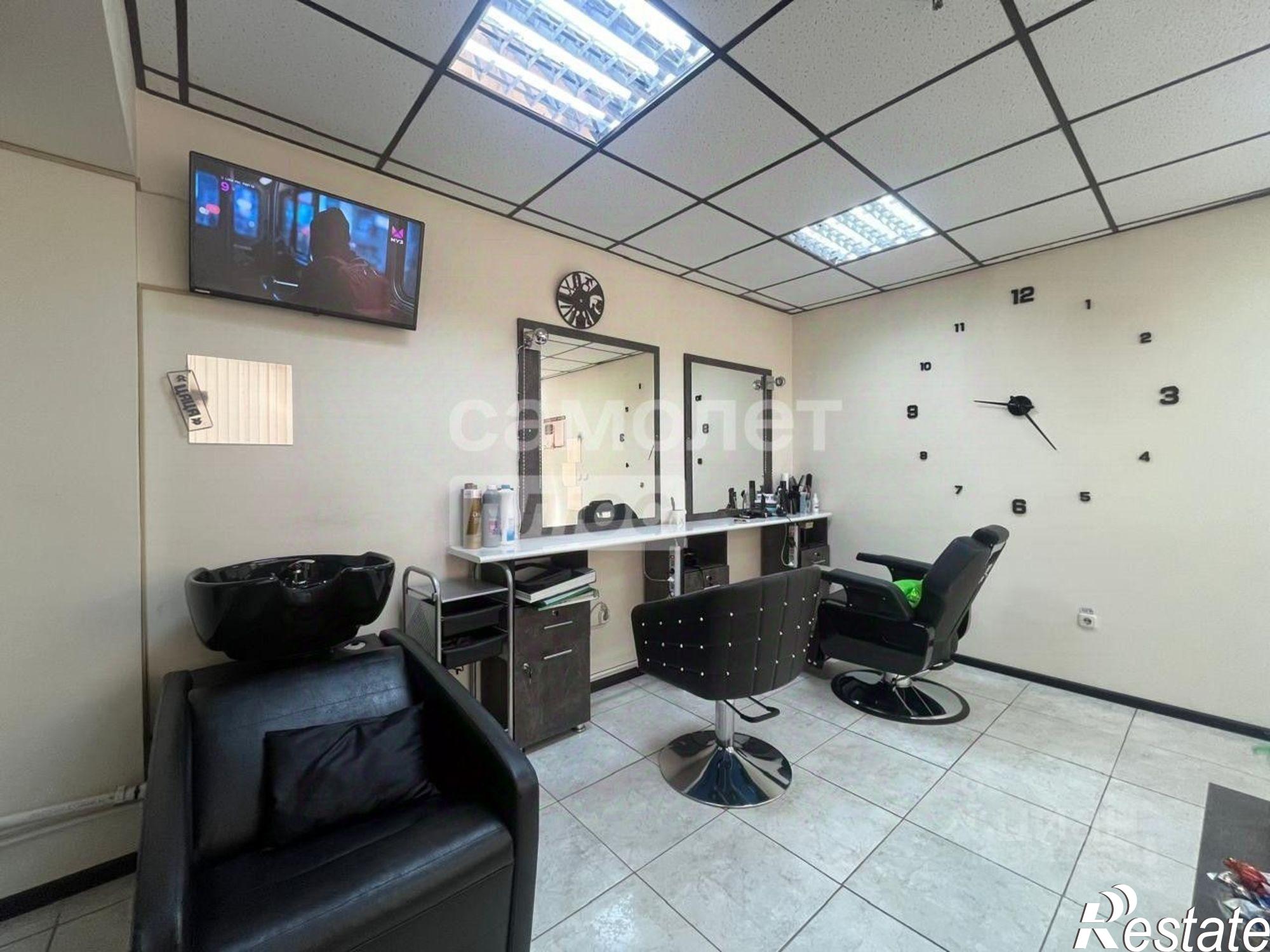 Купить помещение свободного назначения за 1 882 910 рублей на ул Энгельса, 47