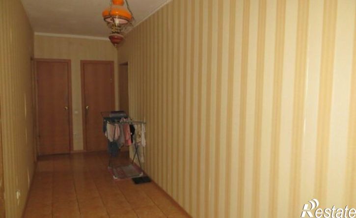 3-комн квартира улица Коммунаров, 26,  д. 26